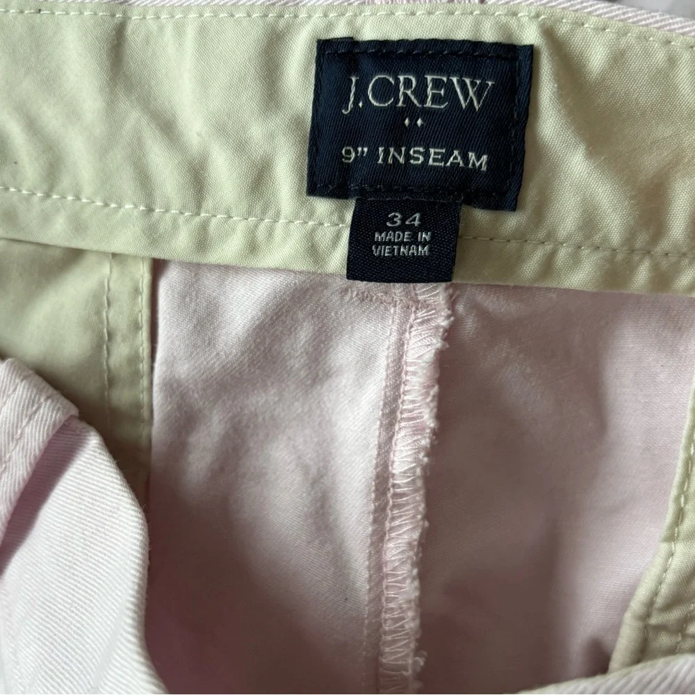 J. CREW 9” inseam light pink men’s‎ shorts. Size 34